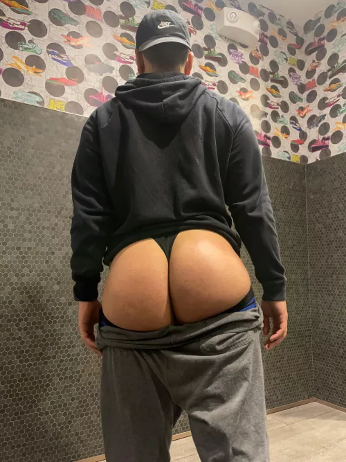 That booty pump is real