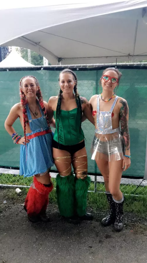 That dancefestopia lineup had me 💦😉