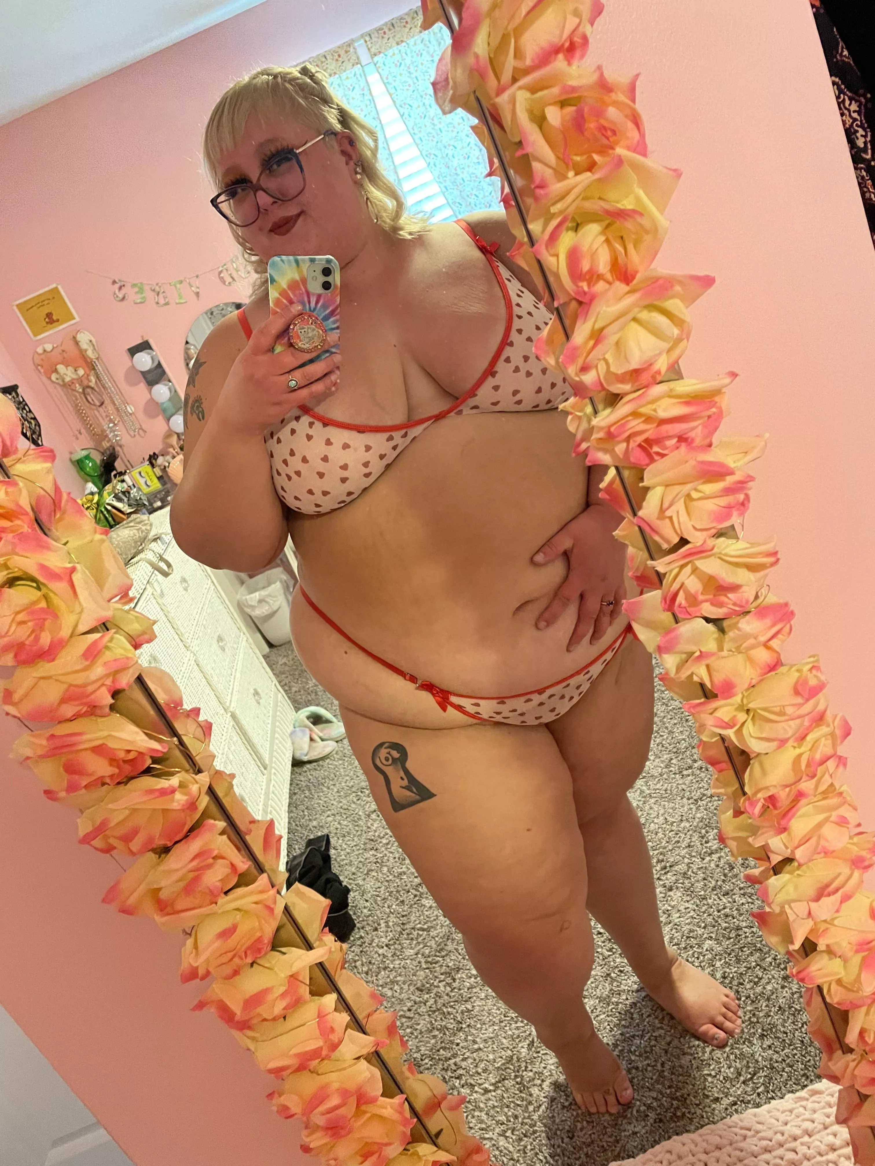 that panty string is barely hanging on 😂