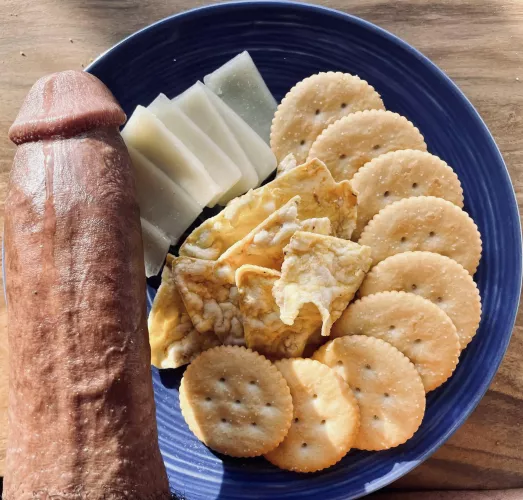 That sausage looks odd…