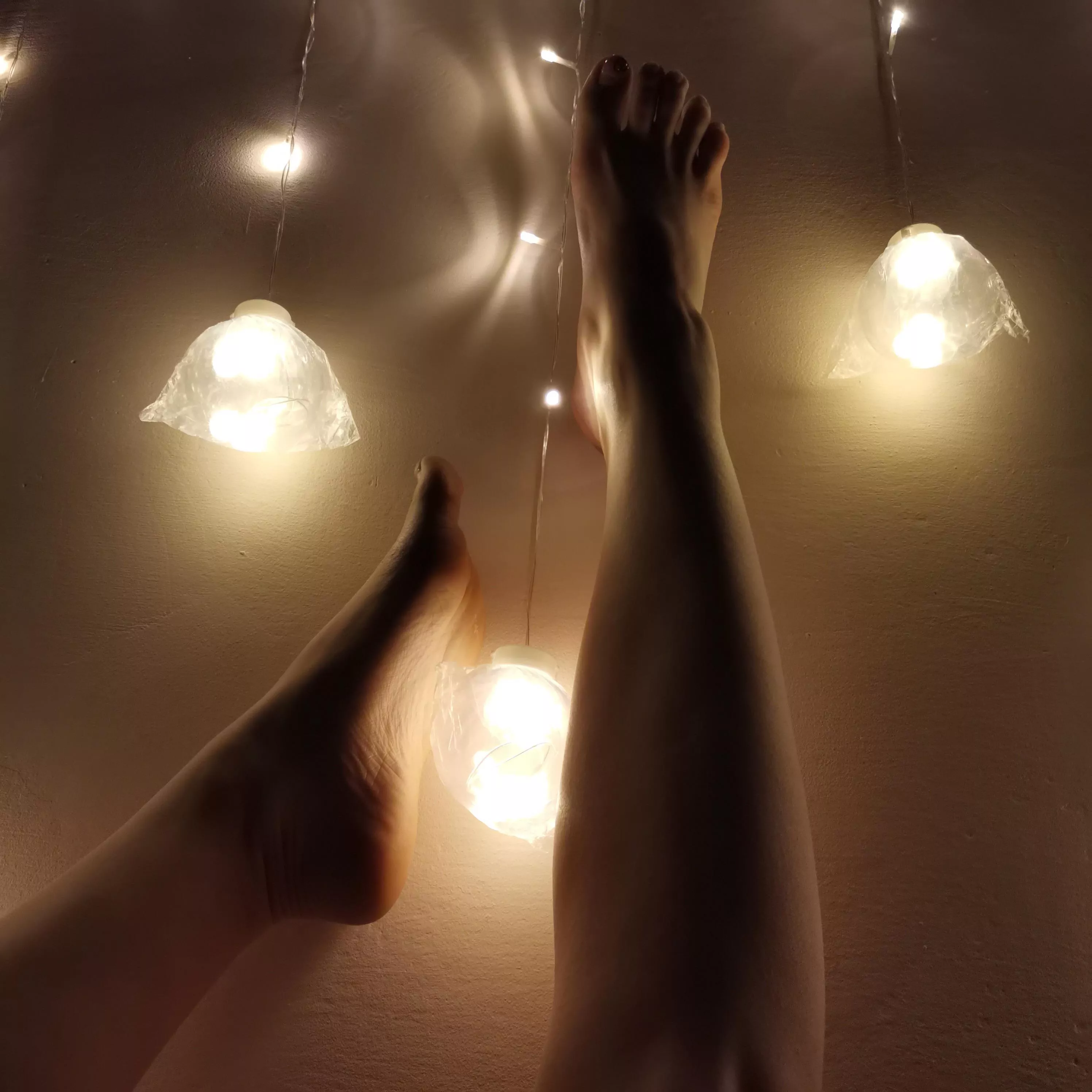 That’s how I decorate my room, how do you like it? ✨💡🪅 That’s how I decorate my room, how do you like it? ✨💡🪅