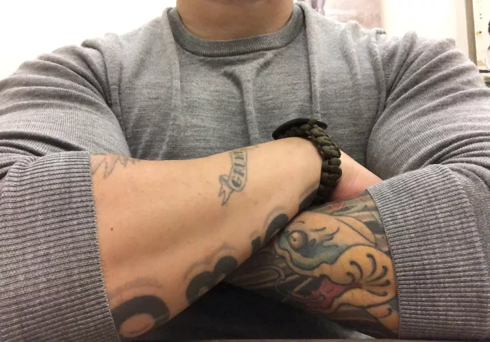 The arms of an office boy The arms of an office boy