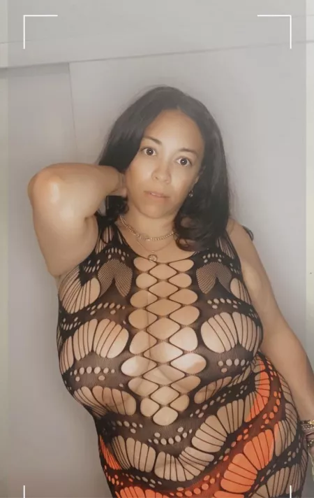 The best stacked milf in all of LA The best stacked milf in all of LA