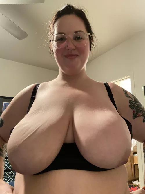 The big boob struggle is real. The big boob struggle is real.