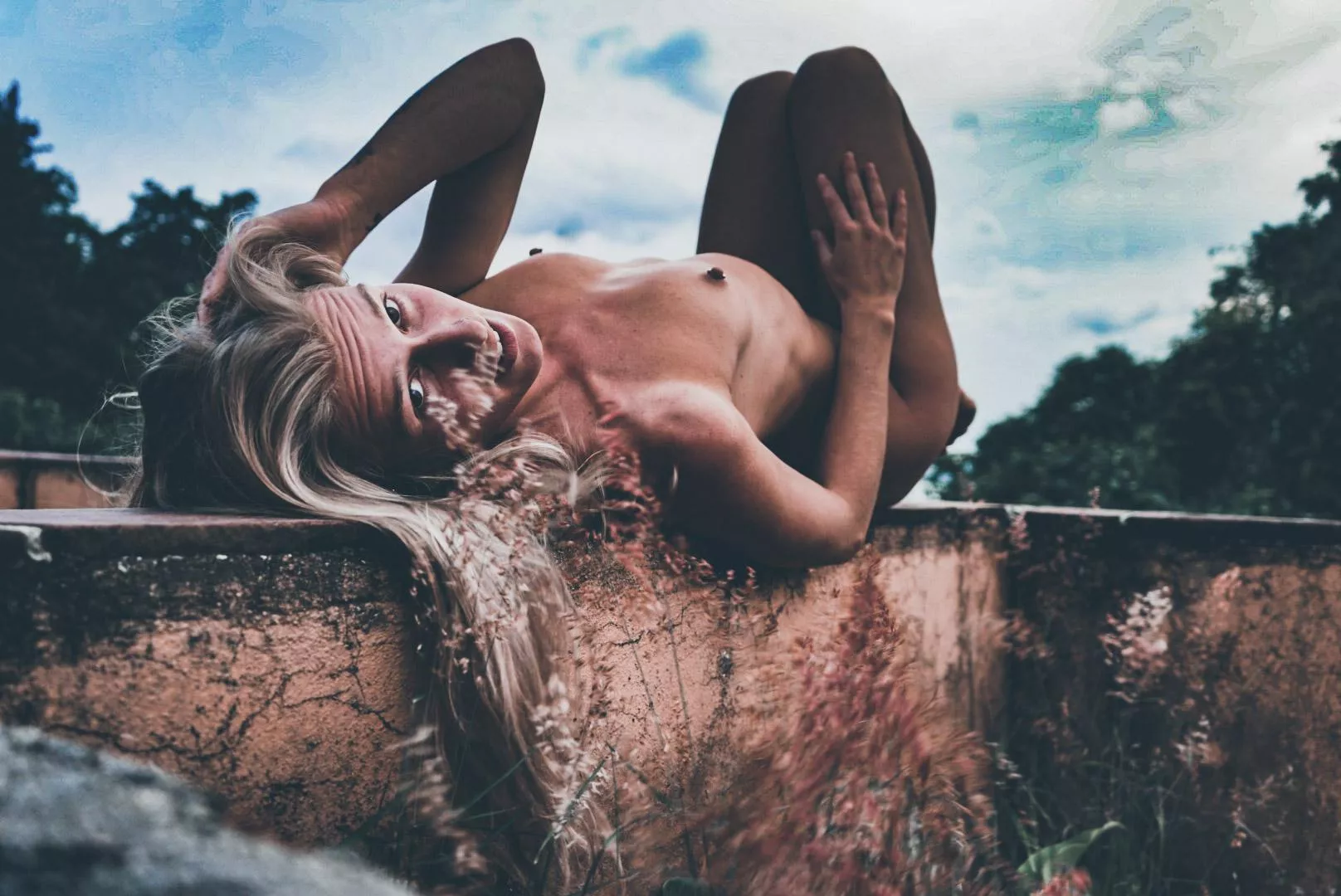 The body is meant to be seen, not all covered up.??