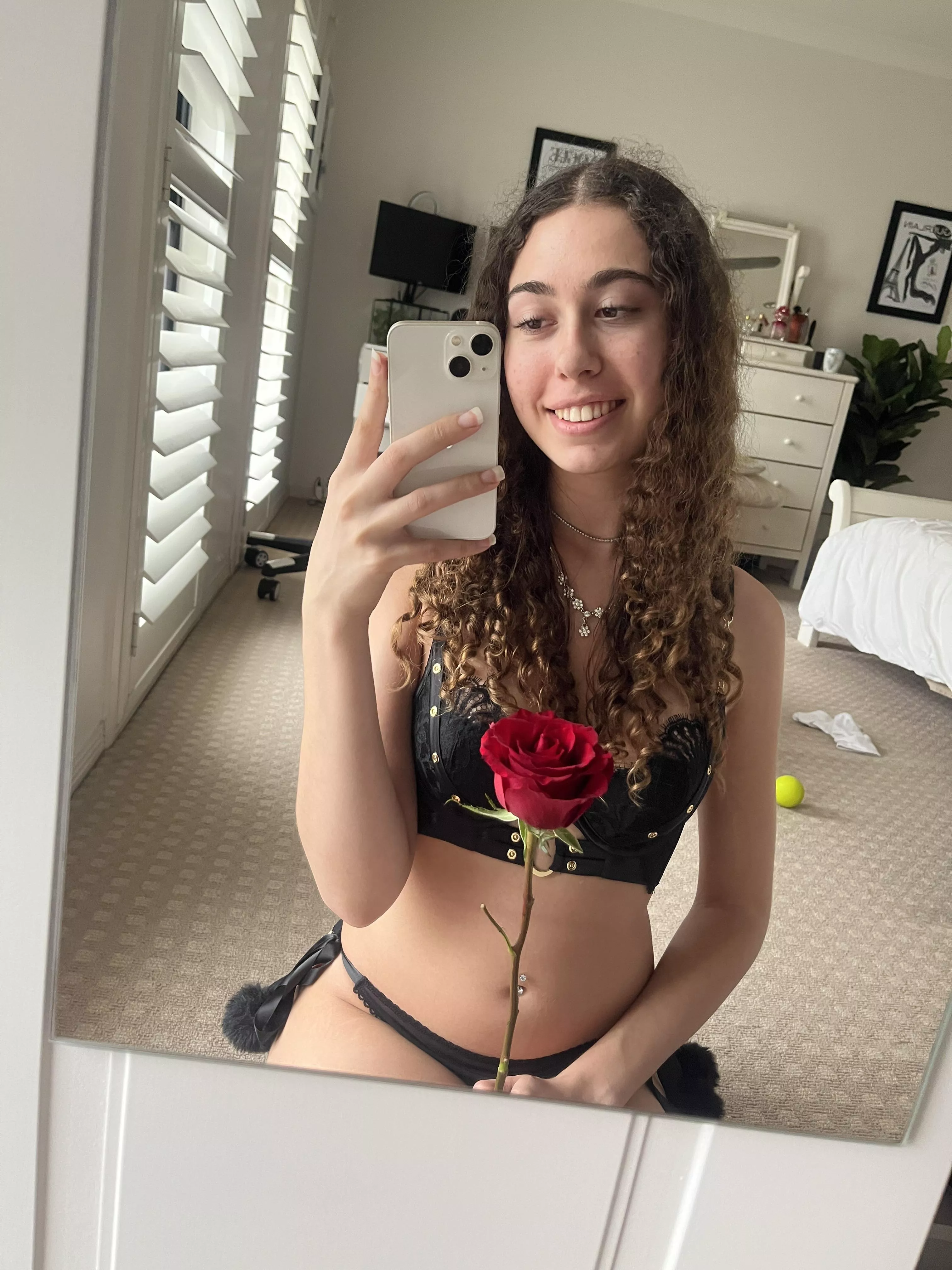 The cute look The cute look