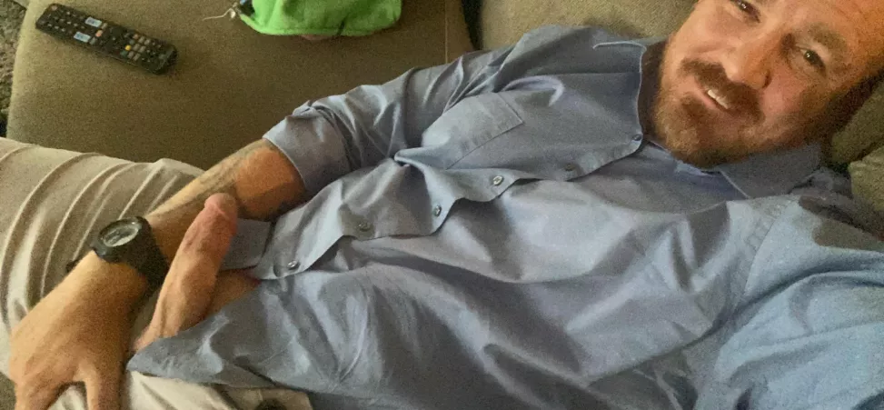 The dad flirting with you in the pick up line (40) The dad flirting with you in the pick up line (40)