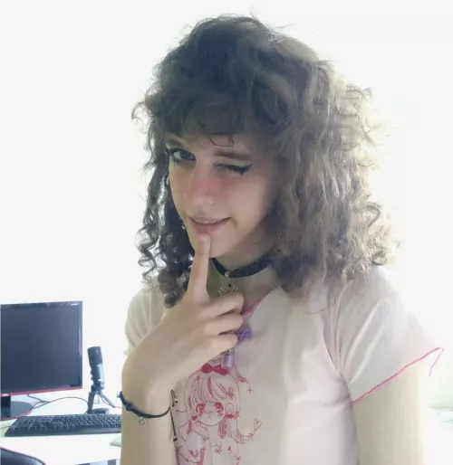 the femboy winks at you, what do you do? (◠‿◕)