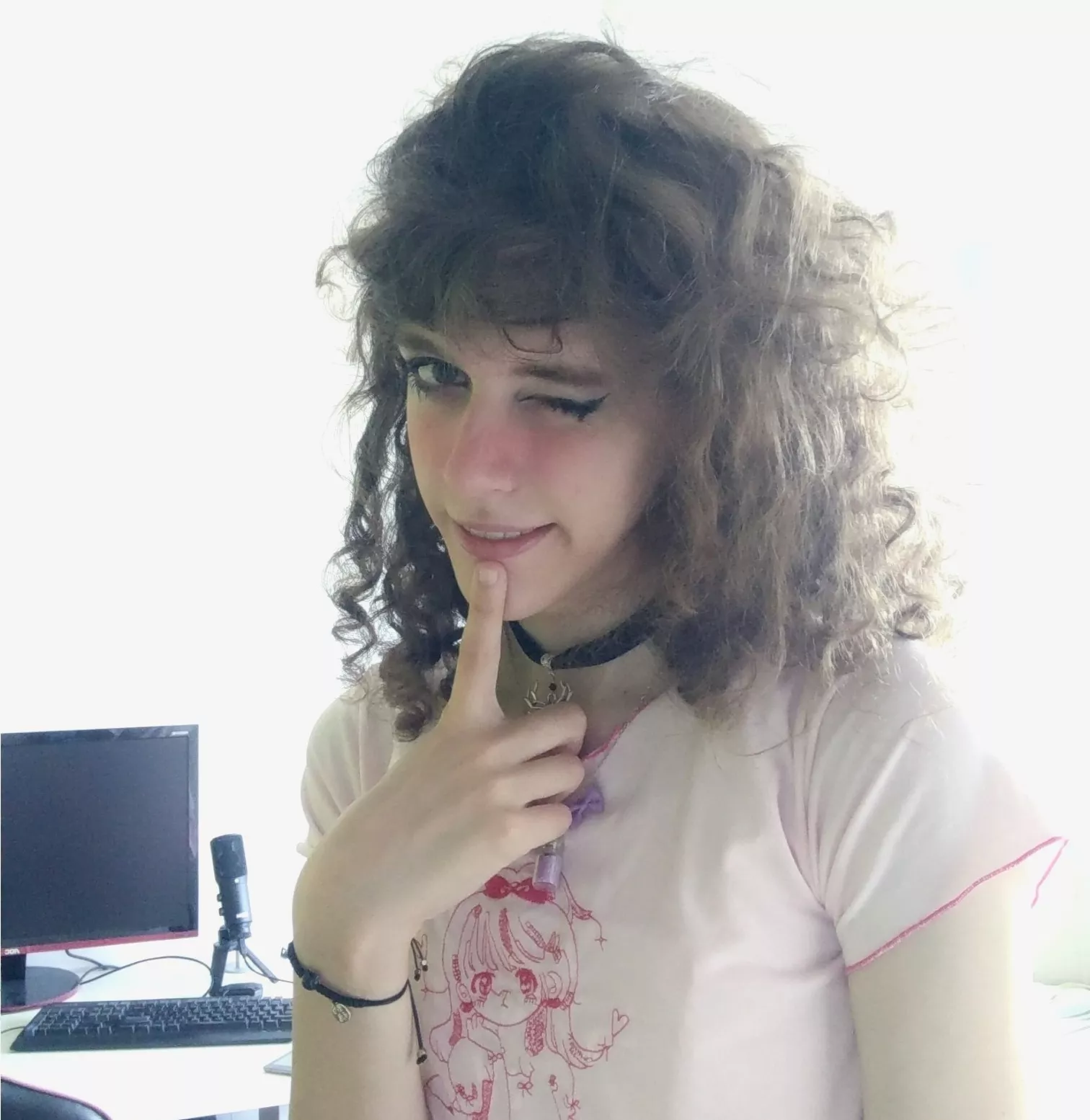 the femboy winks at you, what do you do? (◠‿◕)