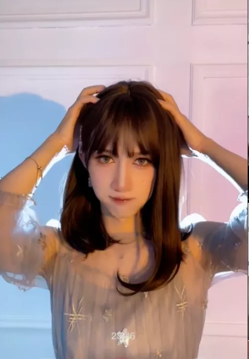 The girl’s life makes me very confident! I like to try new things, I want to keep pleasing myself, I hope I will make progress every day!