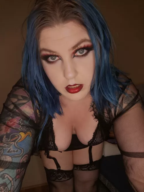 The last thing you see before I suck your dick as if my life depended on it!