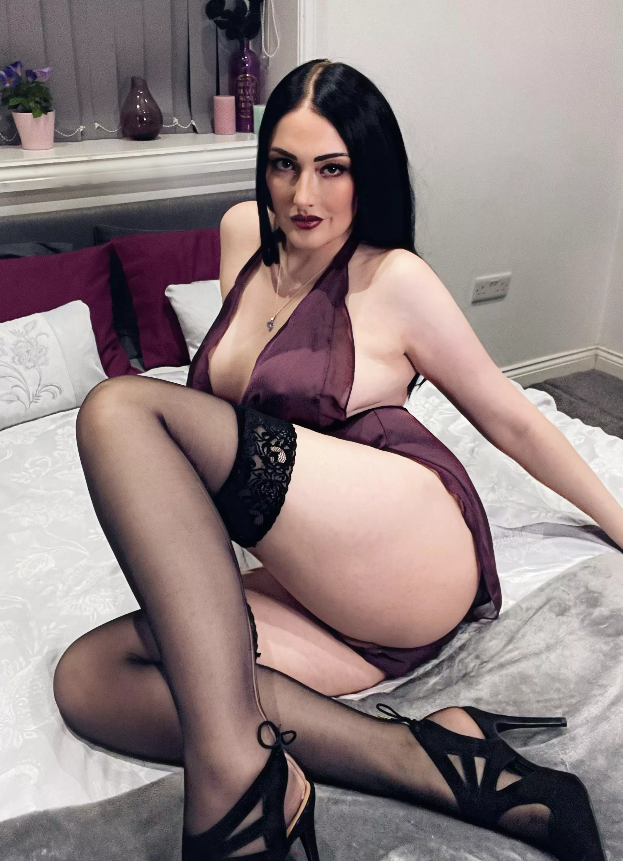 The look of lust [OC]