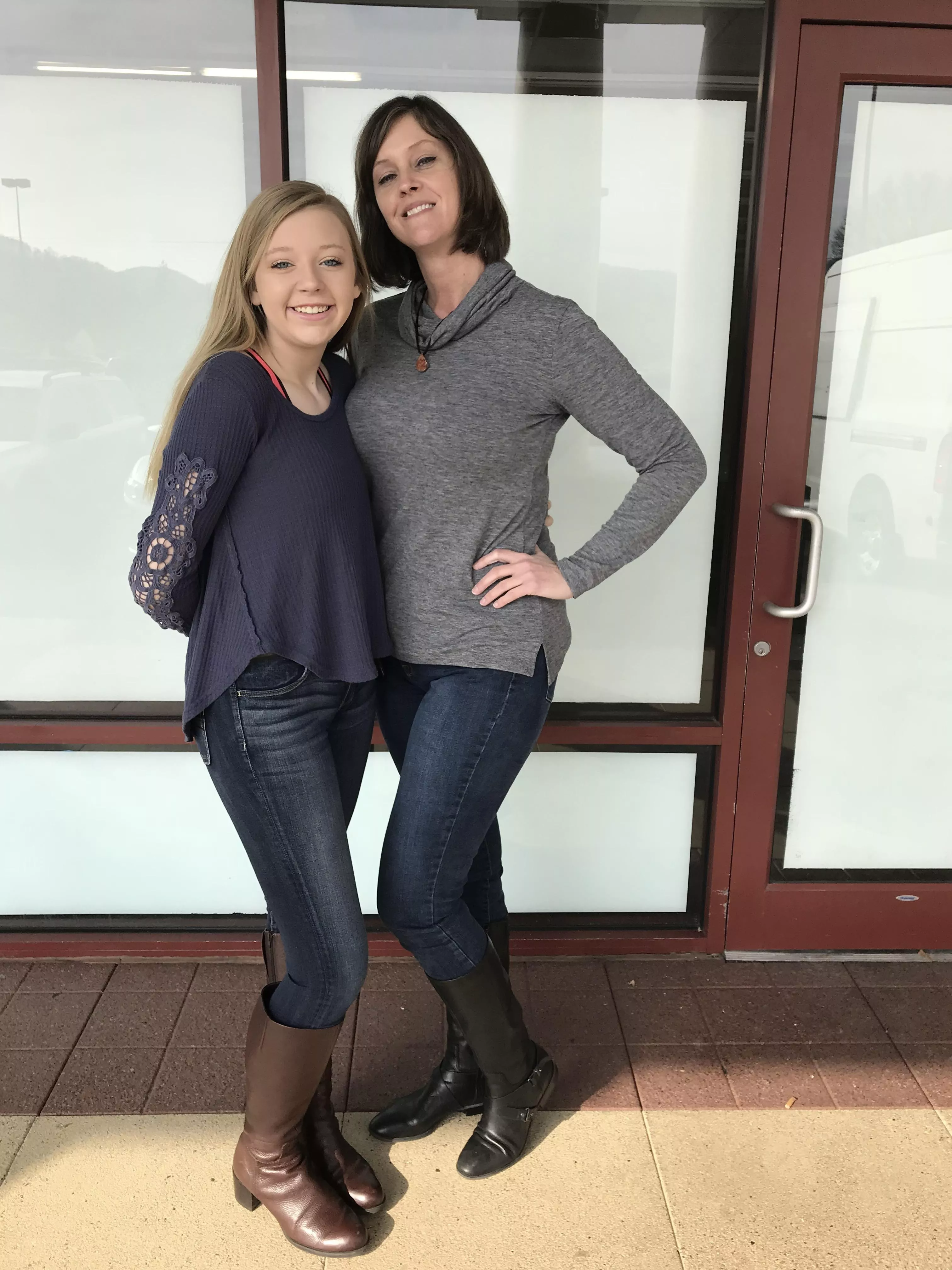 The mom is just too hot The mom is just too hot