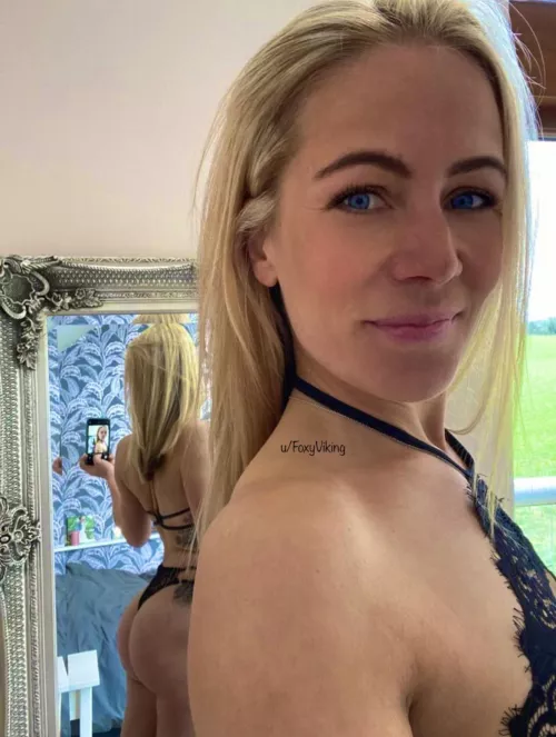 The nearer I get to 40, the more I like it from behind ππ