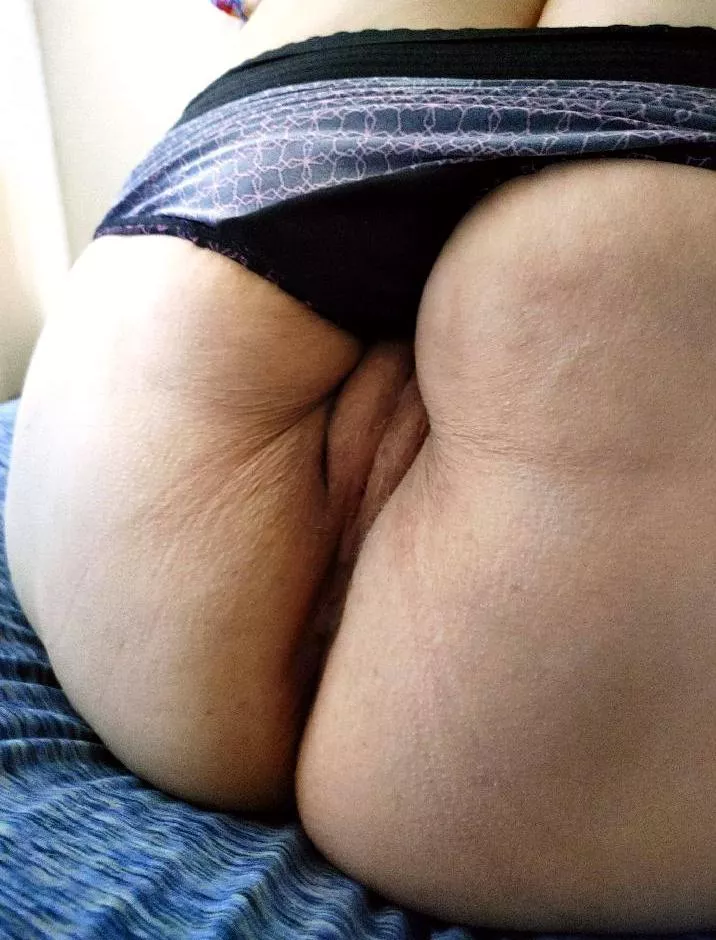 The only thing missing is your bright red handprint ❣️