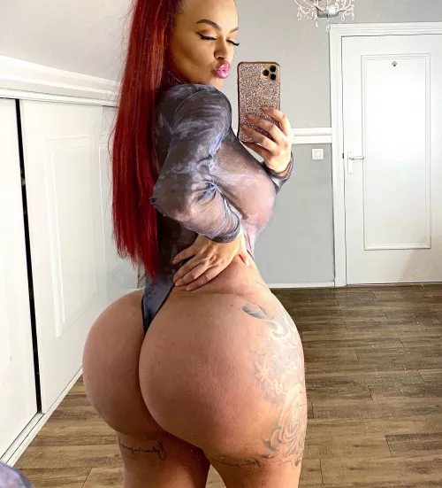 The picture that received the most hate comments on my IG and I love it ☺️
