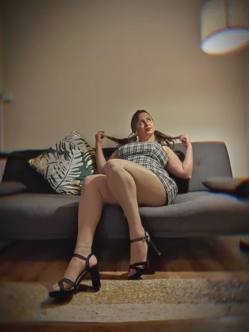 The shiny tights 😉