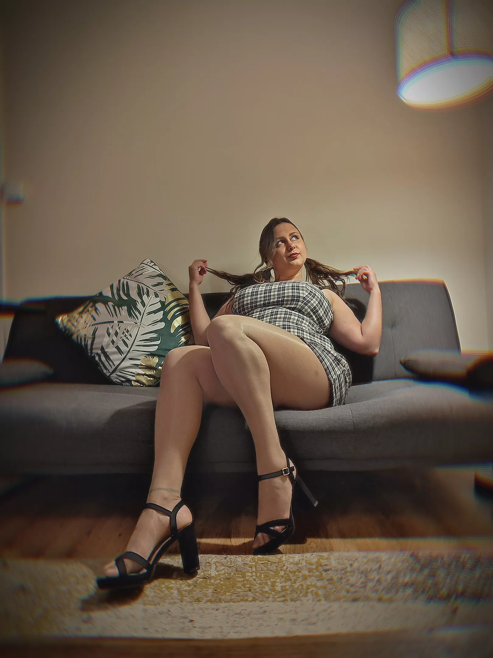 The shiny tights 😉