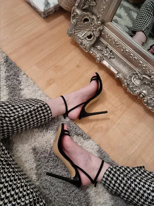 The sneaky sole view eats you up inside