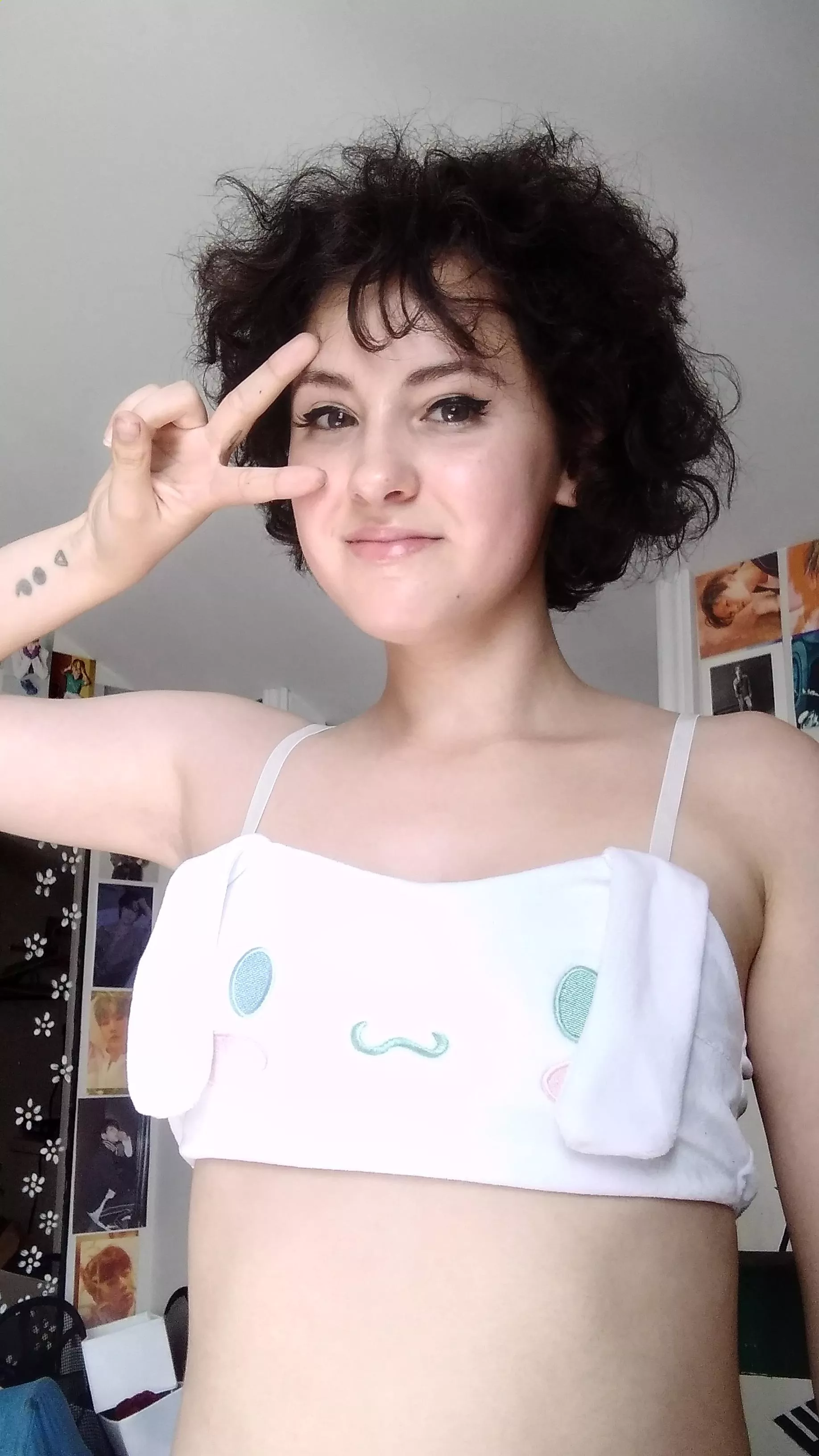 The top is a bit too small but its still cute [F]