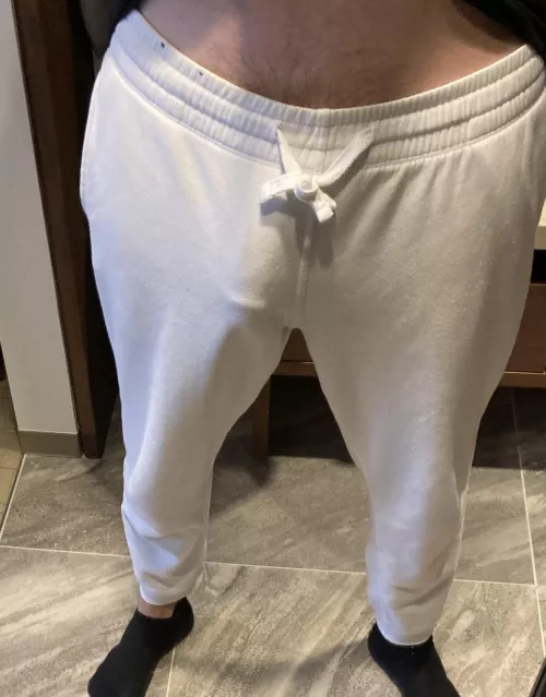 the white sweatpants