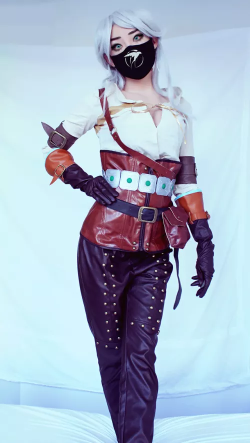 The Witcher Ciri Cosplay by celinechats