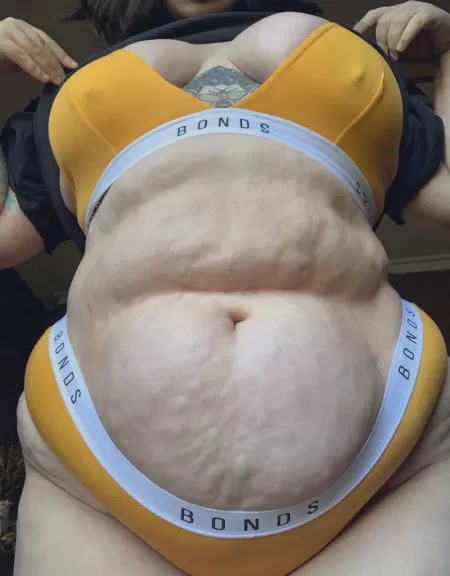 The yellow really makes everything โจpopโจ The yellow really makes everything โจpopโจ