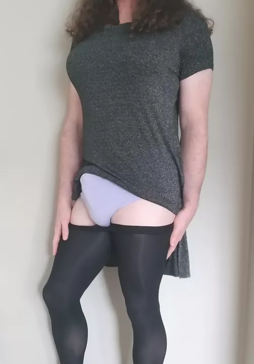 There's a Christmas surprise under my dress 😉