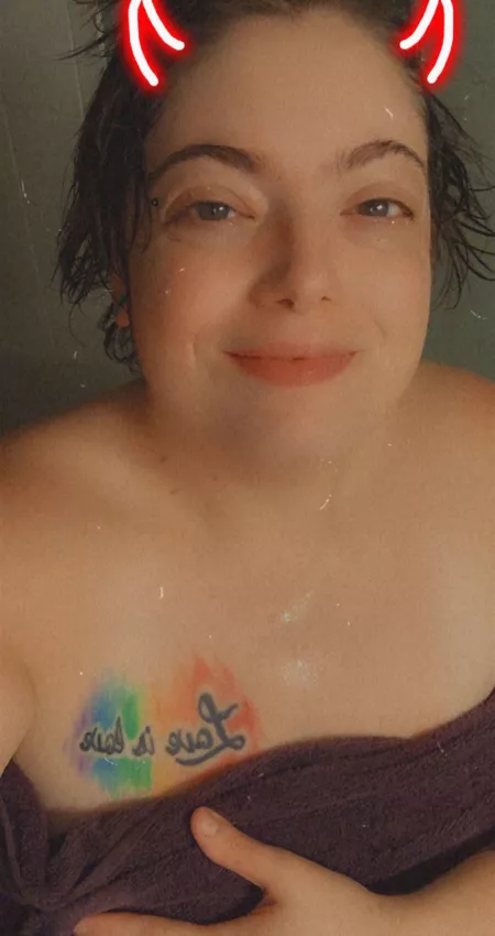 There’s always a wild side to an innocent face! ❤️🔥😏