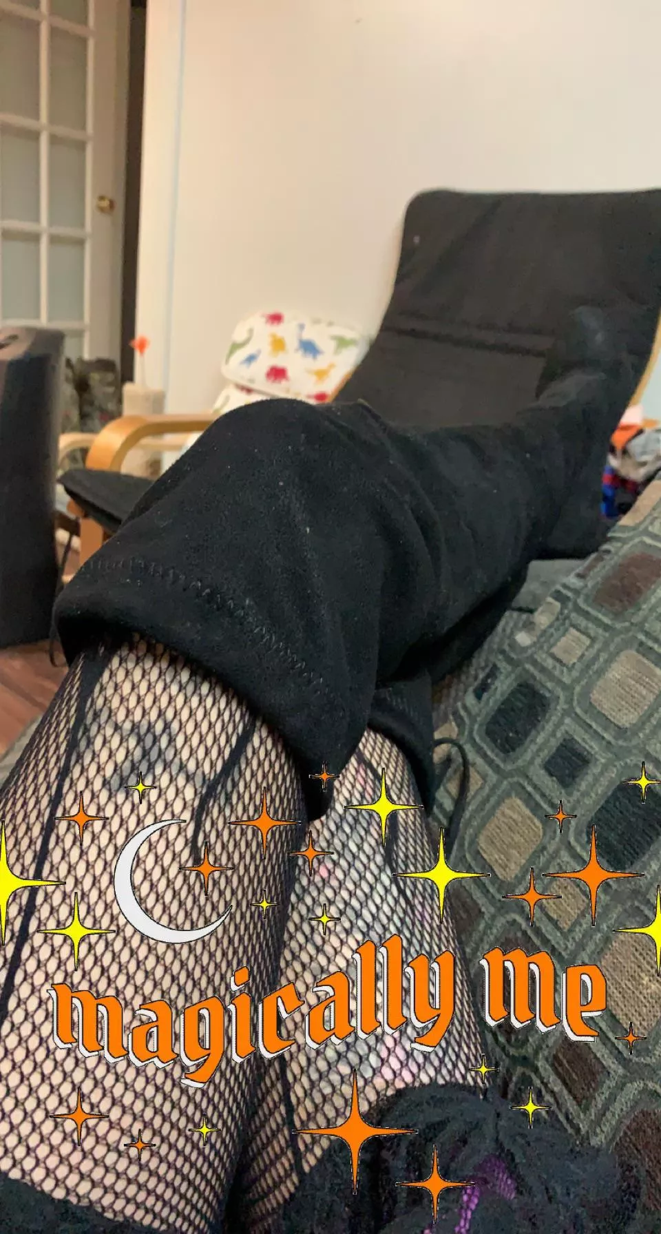 These are honestly my favourite boots they still fit with losing weight but my feet are still a bit big but uhhh the ways I feel in them still π #momlife #firsthalloweenpartyinyearsthatigottodressup These are honestly my favourite boots they still fit with losing weight but my feet are still a bit big but uhhh the ways I feel in them still π #momlife #firsthalloweenpartyinyearsthatigottodressup