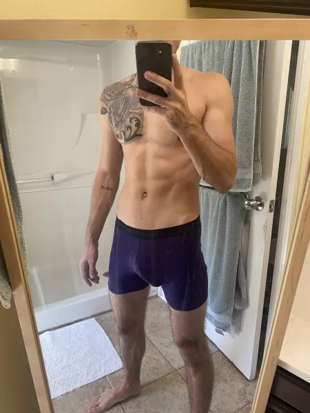 These Purple Calvins make my Bulge POP šš