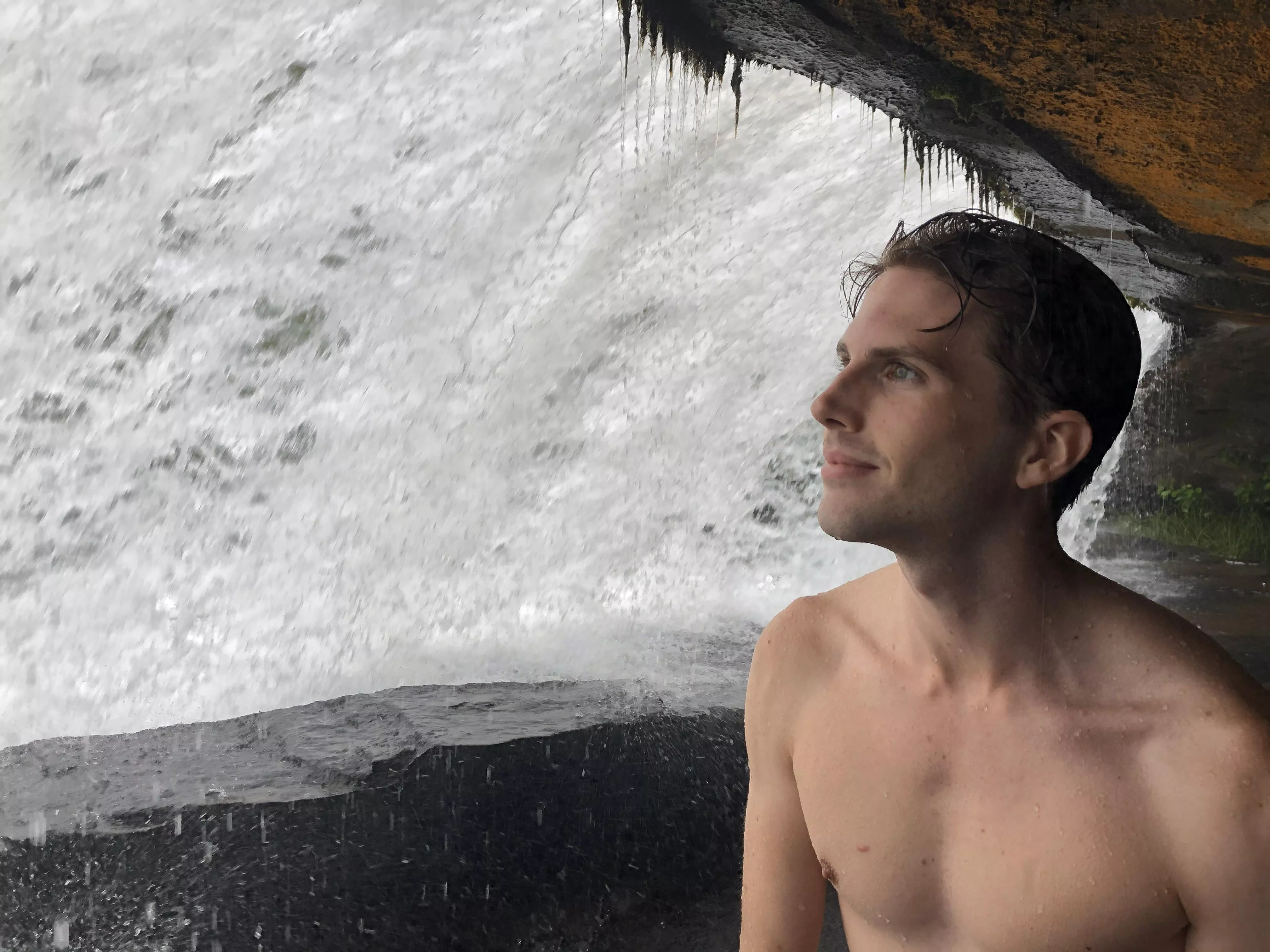 These water physics have gotten amazing... These water physics have gotten amazing...