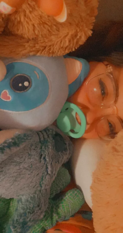 they all wanted to cuddle 🥰