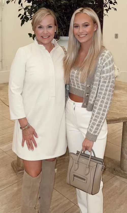 They love compliments