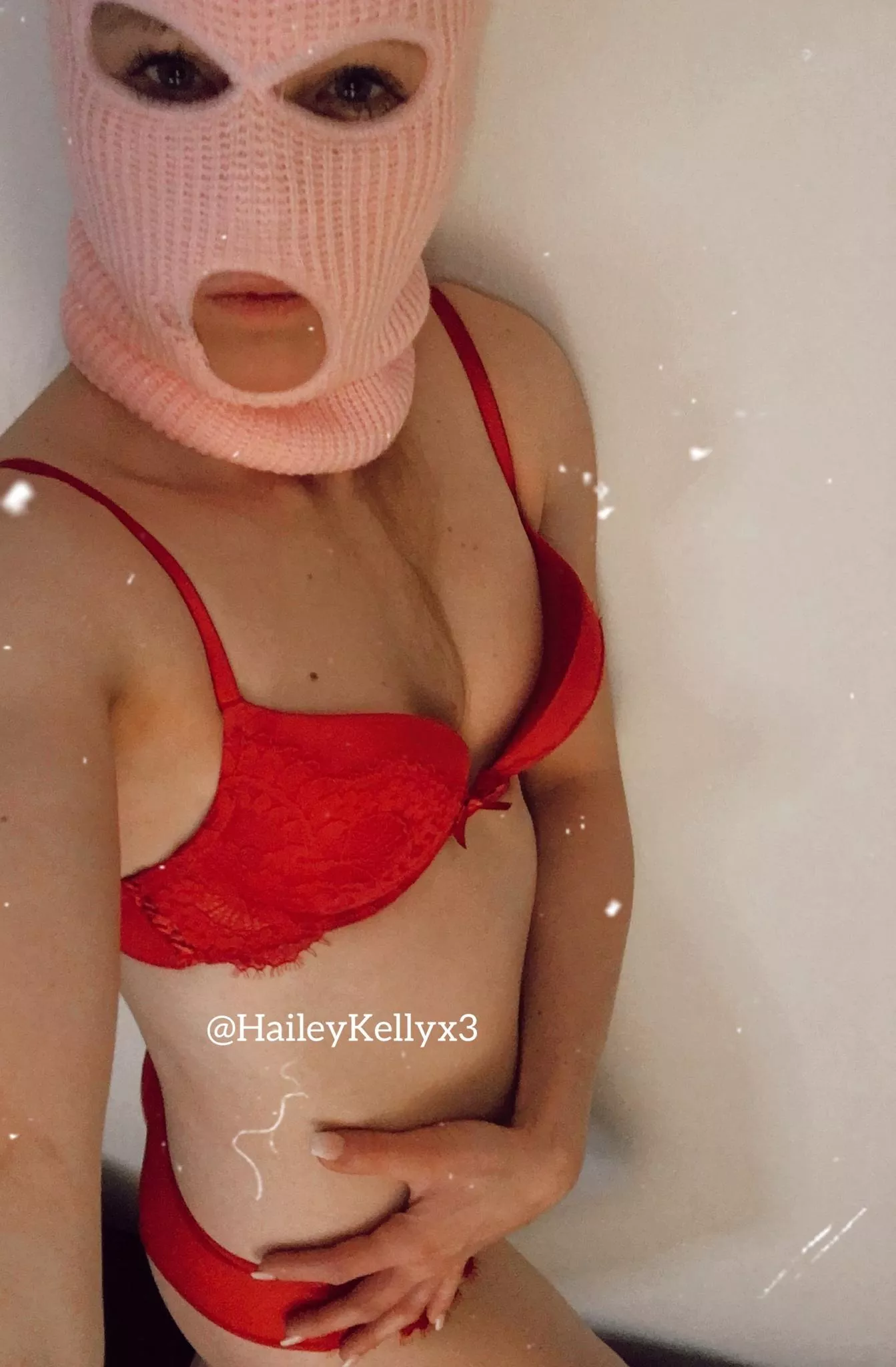 They nearly fill this bra, I promise They nearly fill this bra, I promise