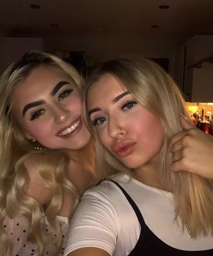 They think theyโre so classy๐๐ฆ They think theyโre so classy๐๐ฆ