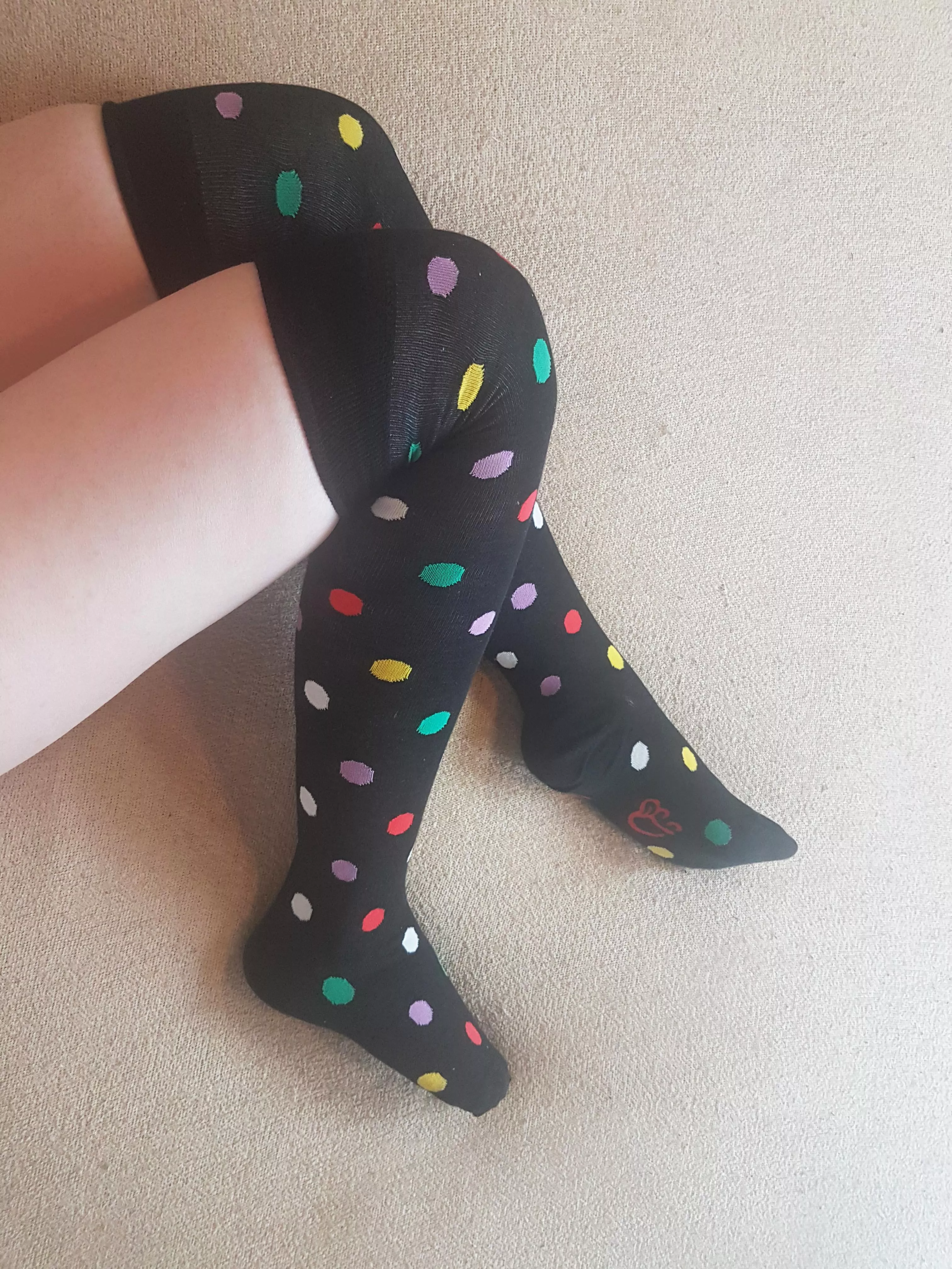 they wish you a pleasant weekend ❤️