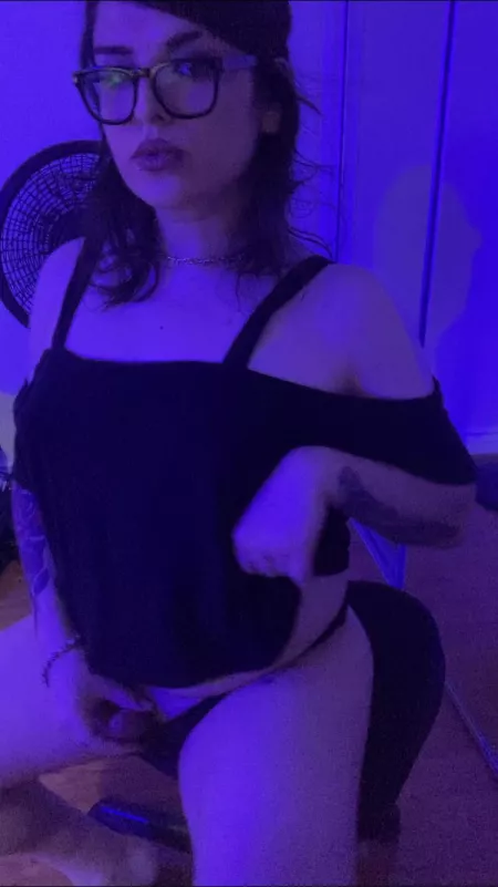 Thicc girls need luv too 💕😈💅 Thicc girls need luv too 💕😈💅