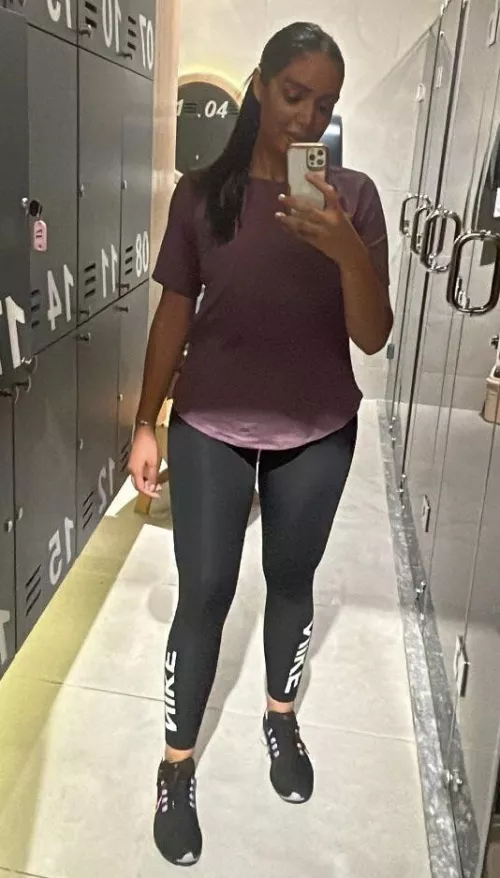 Thicc thighs Thicc thighs