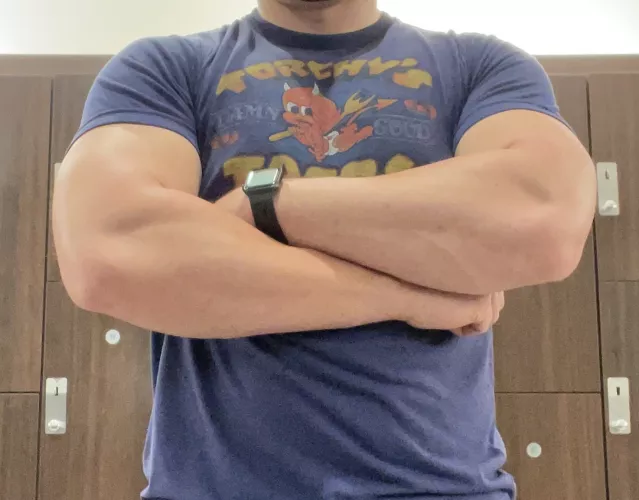 Thick and brawny💪 Thick and brawny💪