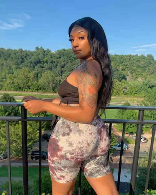 Thick booty biker shorts Thick booty biker shorts