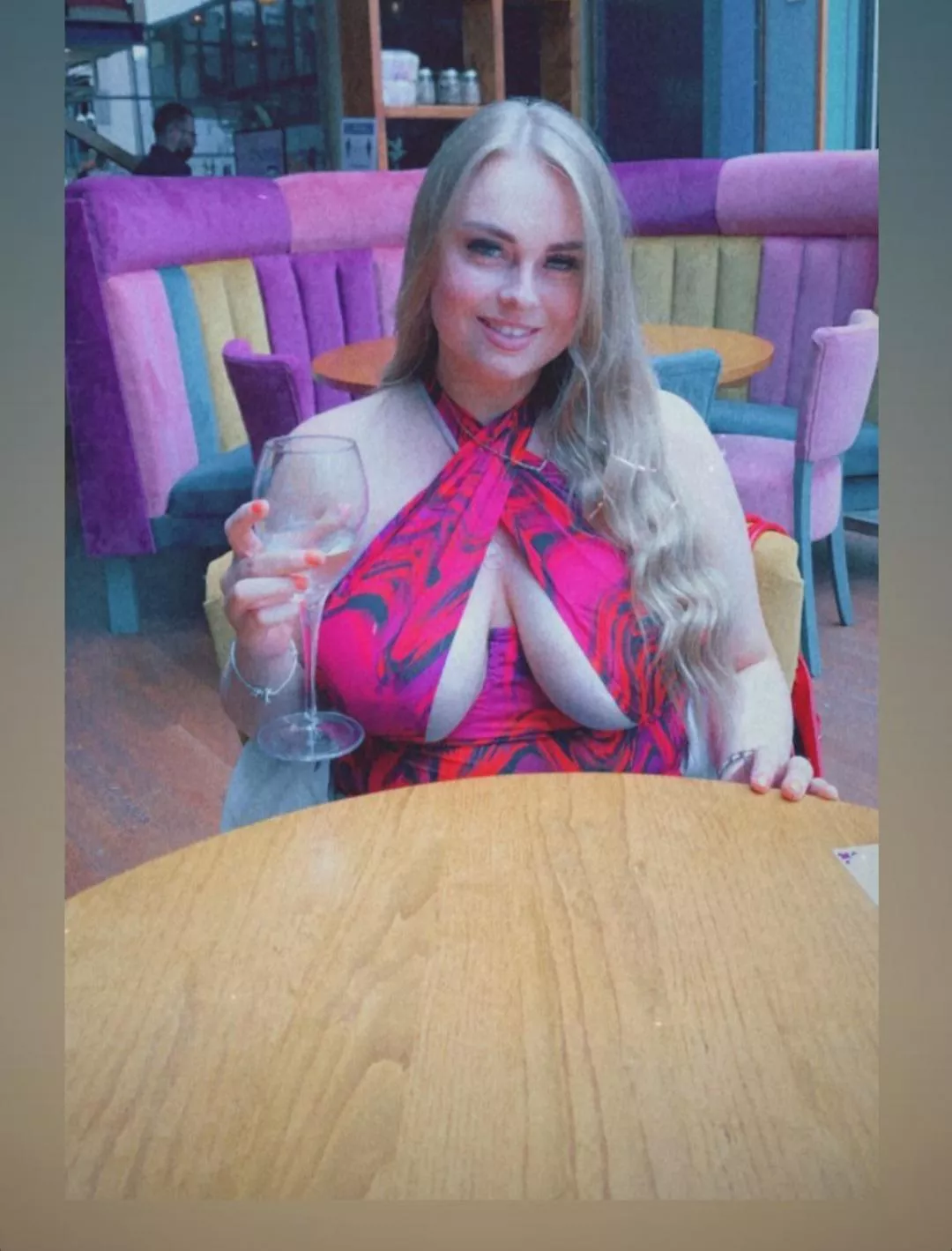 Thick in the booby dress Thick in the booby dress