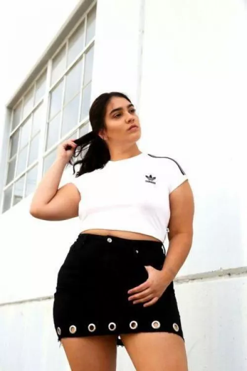 Thick Latina