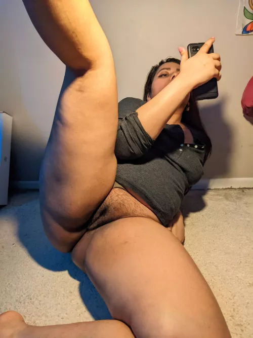 Thick thighs breed life ;) Thick thighs breed life ;)