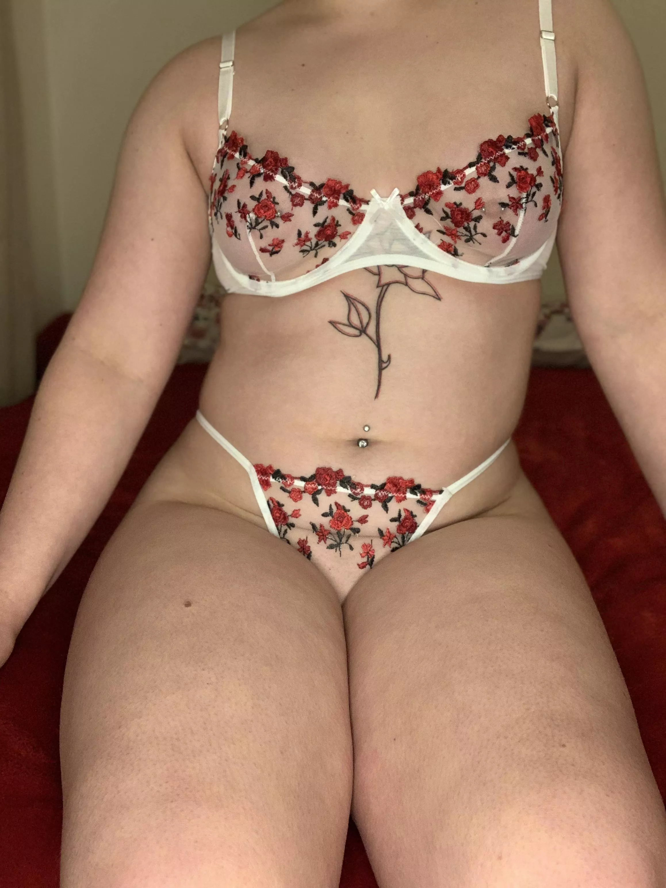 Thick thighs means I need thick dick π Thick thighs means I need thick dick π