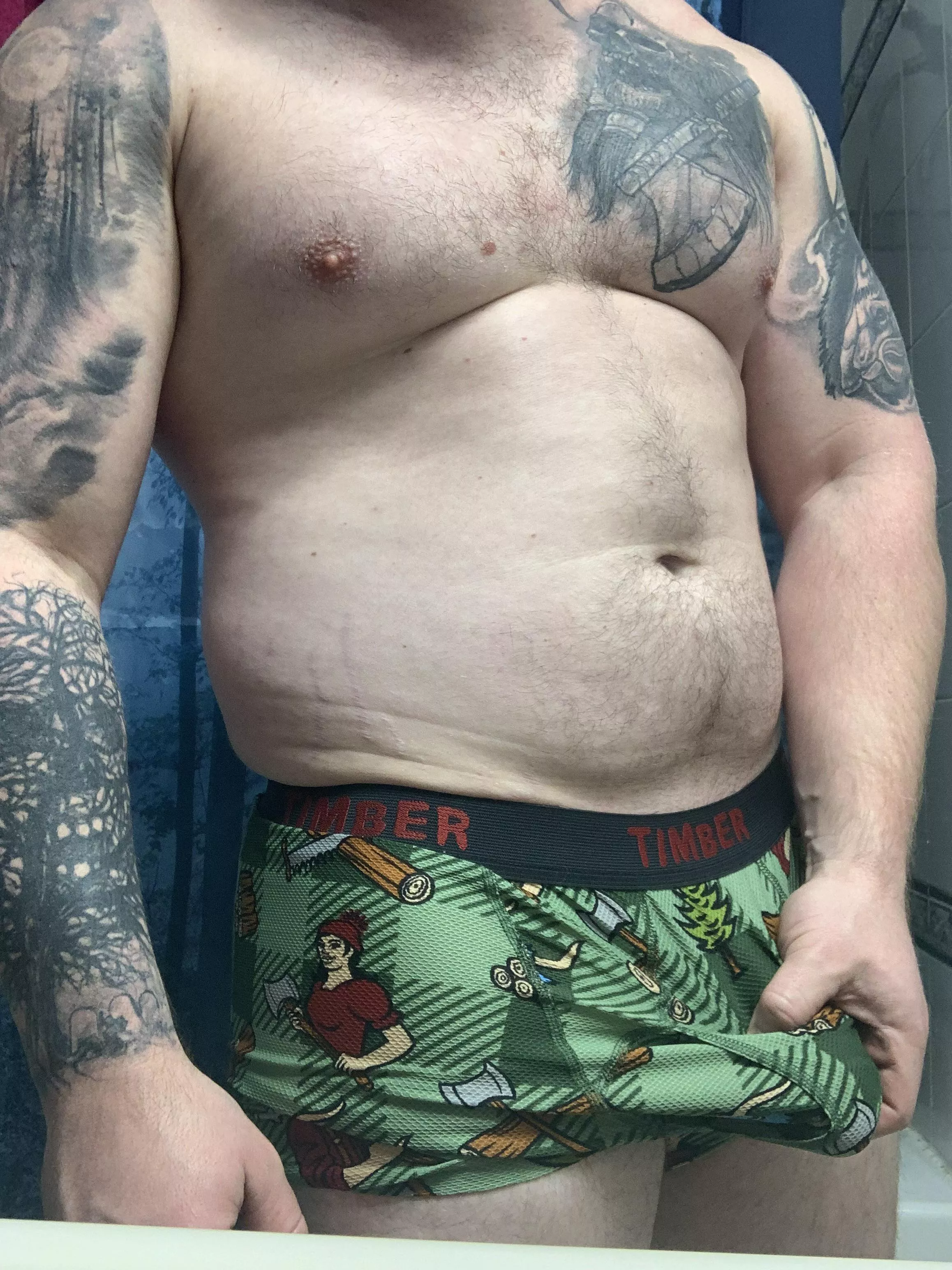 Thick Viking repping it on the chest too