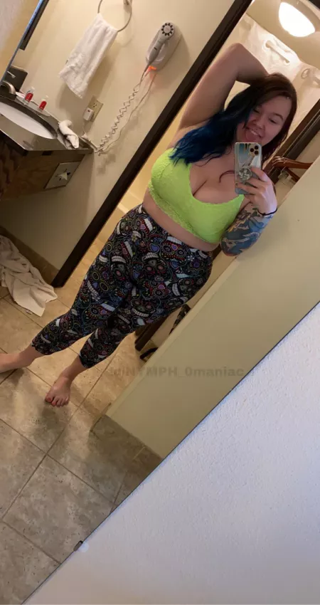 Thicker than a snicker, and just as sweet too βΊοΈ Thicker than a snicker, and just as sweet too βΊοΈ
