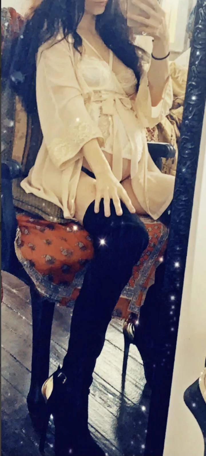 Thigh high boots on a pregnant Latina stripper Thigh high boots on a pregnant Latina stripper