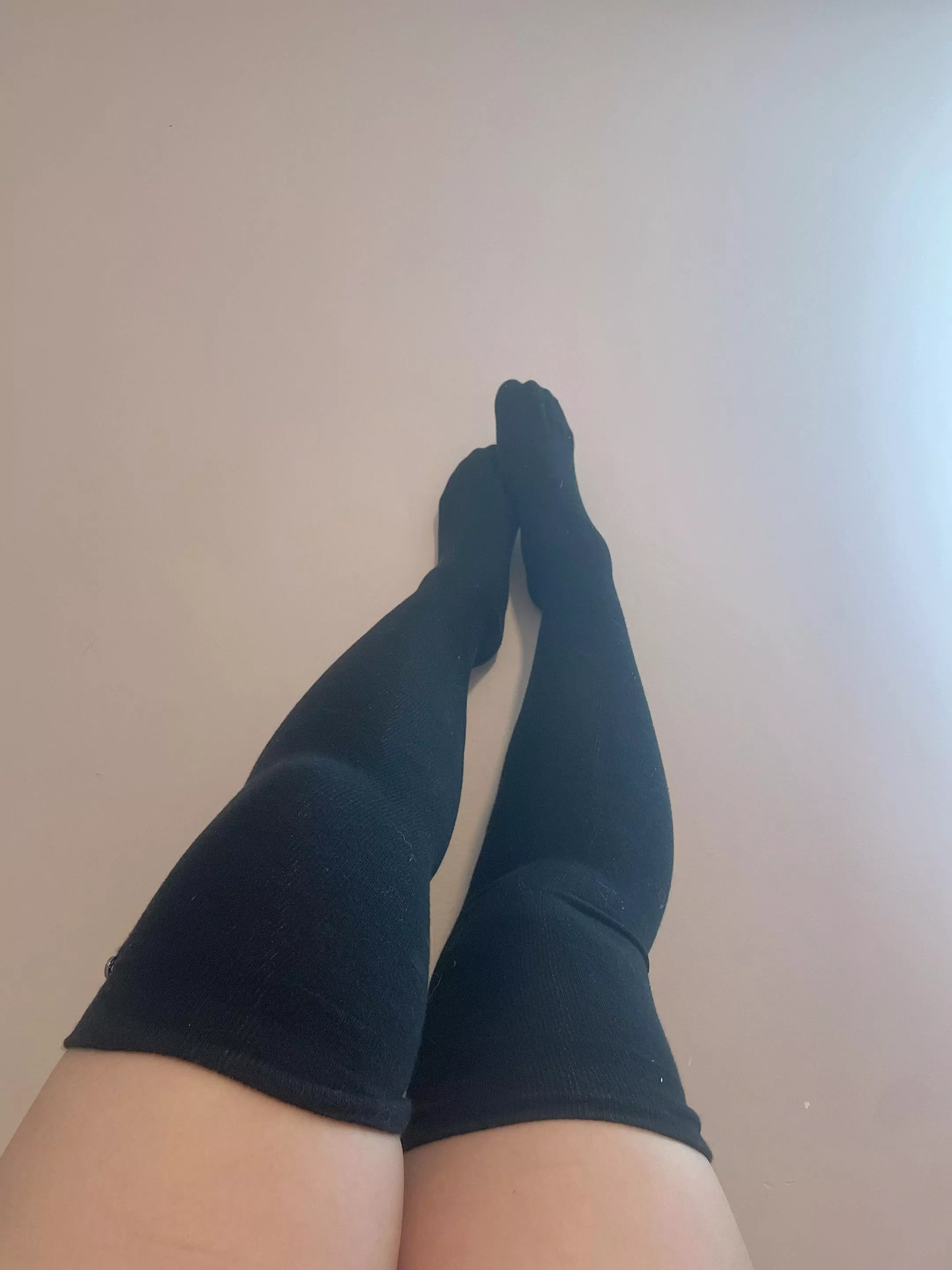thigh highs <3