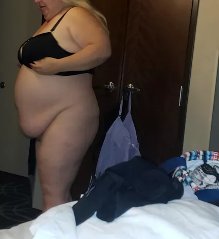 Think gf graduate from bbw to ssbbw😛 what you think? Think gf graduate from bbw to ssbbw😛 what you think?